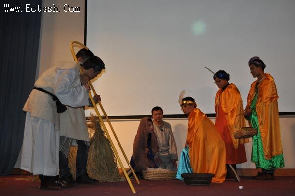 我院举行圣诞感恩系列活动 我院举行圣诞感恩系列活动